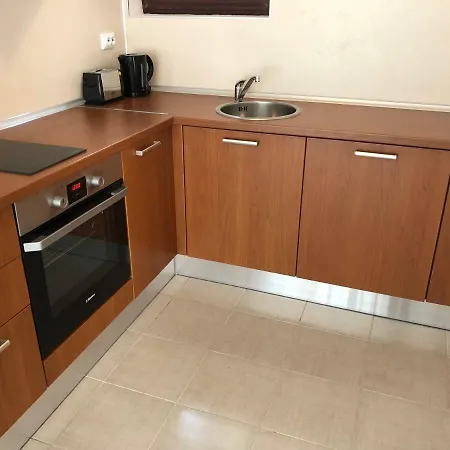 Rosi - Bay View Kosharitsa